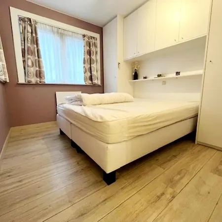 In With Stunning Sea Views