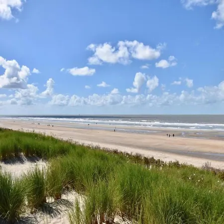 In With Stunning Sea Views Apartment